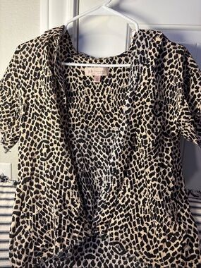 Philosophy Animal Print Short Sleeve Top in Beige and Black